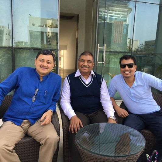 A Legacy in Brushstrokes: Exploring Surendra's Tibetan Thanka Treasure and its Visionary Co-Owners
