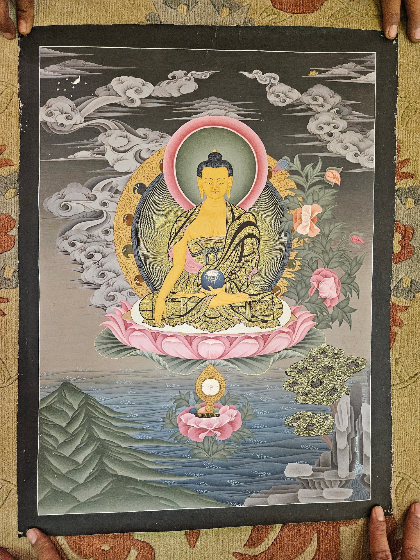 332. Shakyamuni Buddha Thangka (Thanka). Free Brocade / Free Shipping.