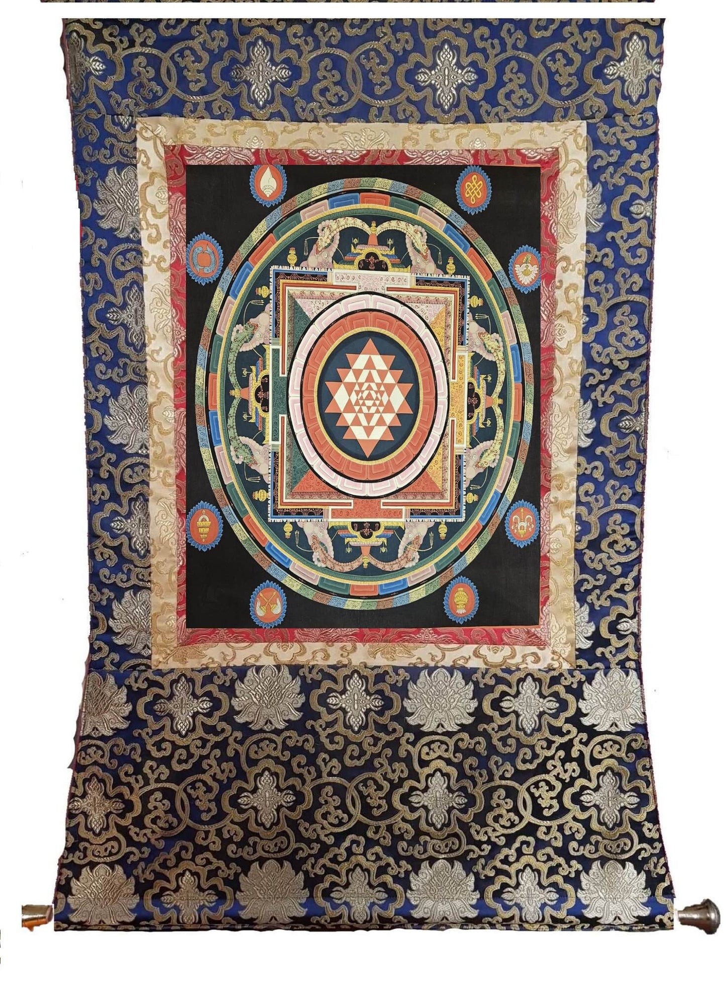 320. Shri Sri Shree Yantra Mandala Thangka (Thanka). Free Brocade / Free Shipping.